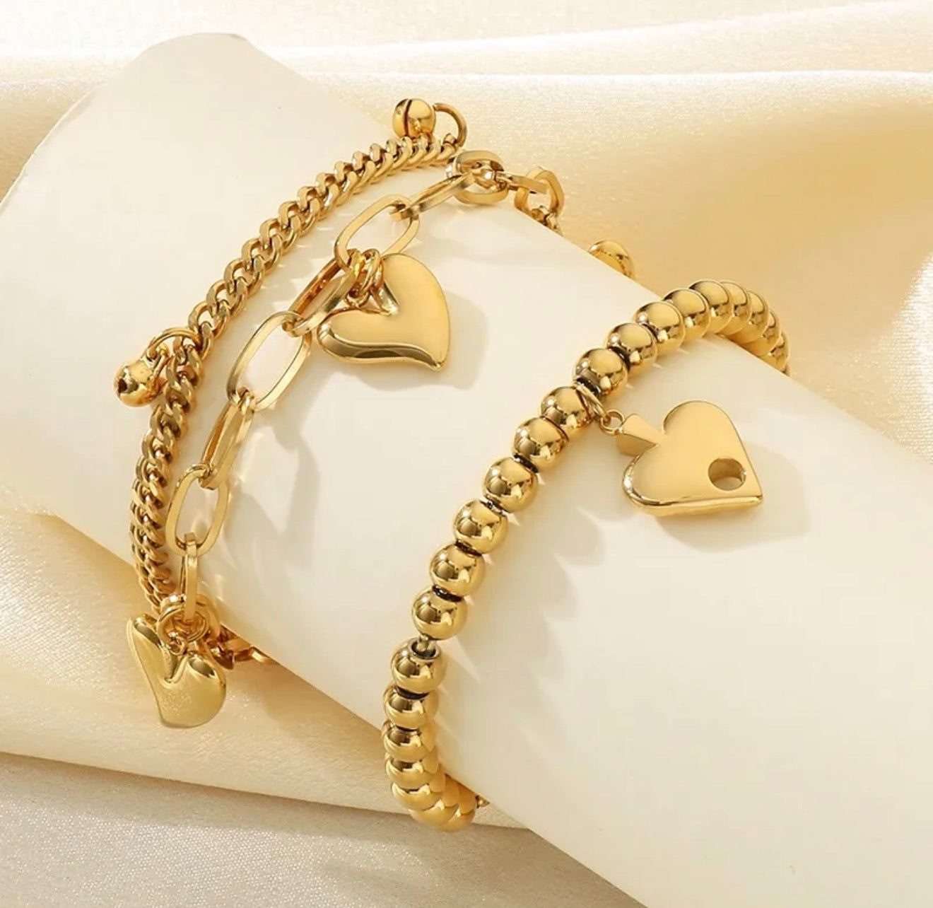 Amor Gold Charm Bracelet