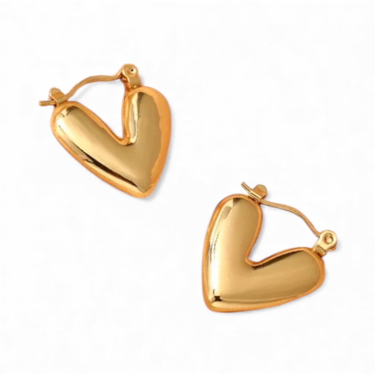 Basic golden heart earrings
