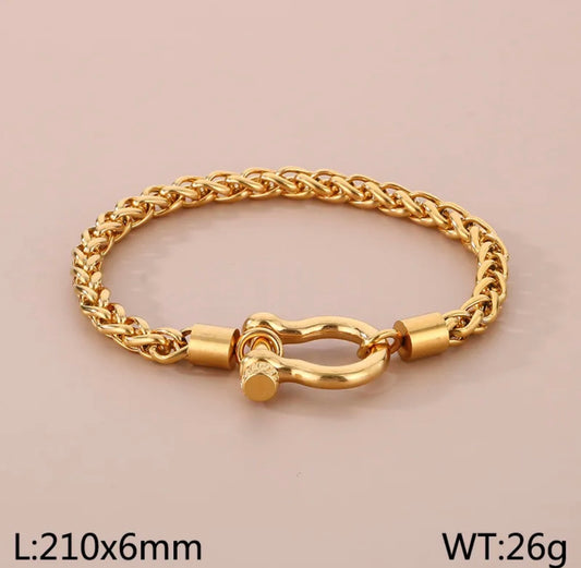 Monarch Rope Golden Bracelet