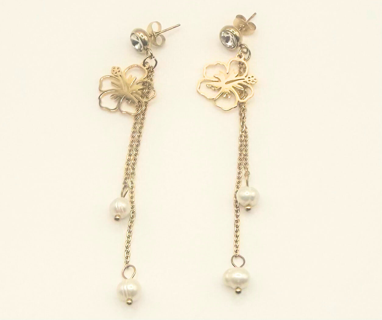 Pendientes de amapola dorada