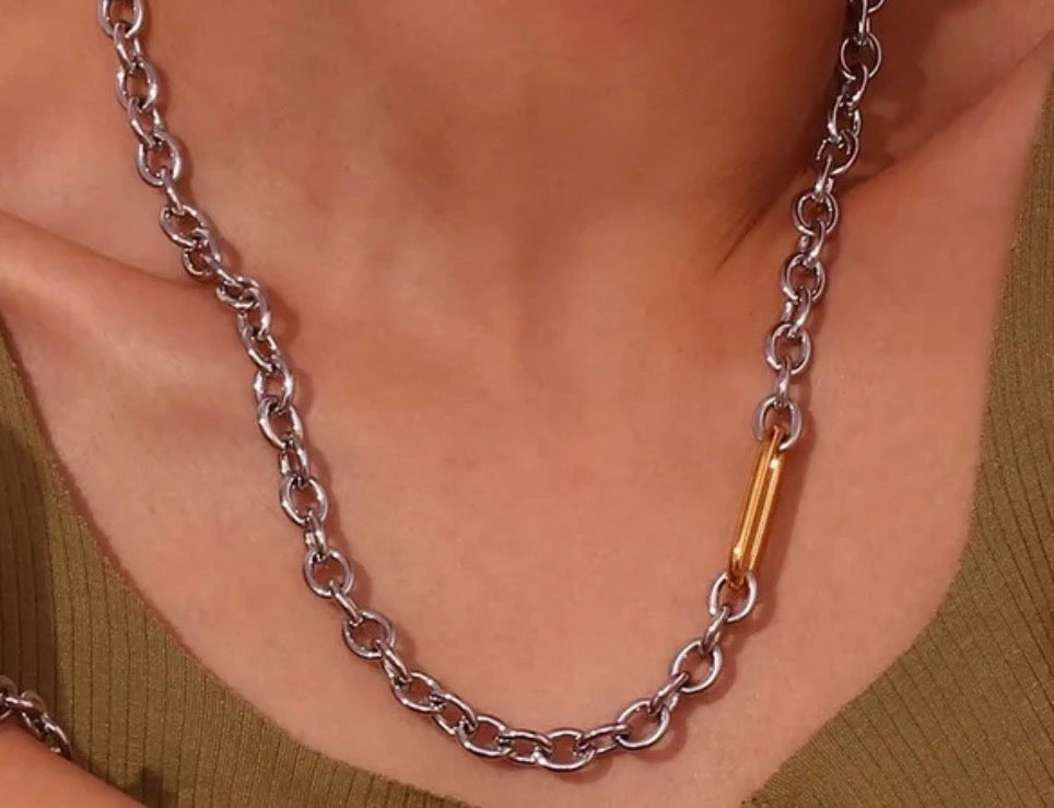 Ovalop Two Tone Necklace