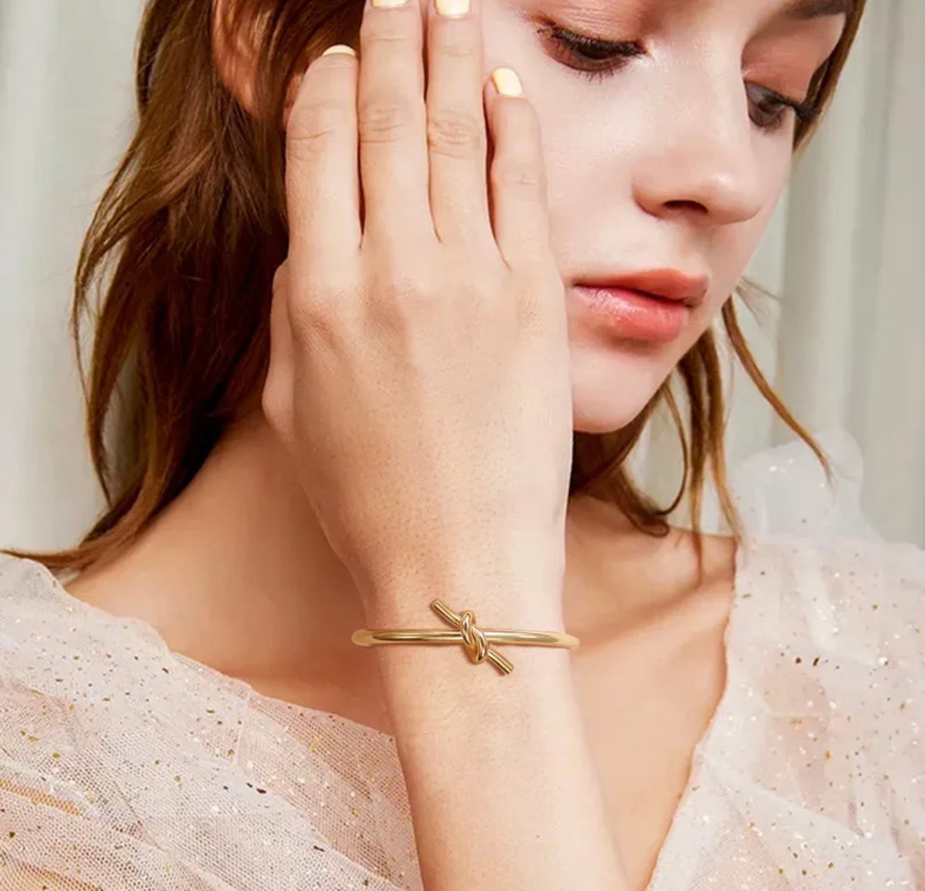 Knot Golden Bangle