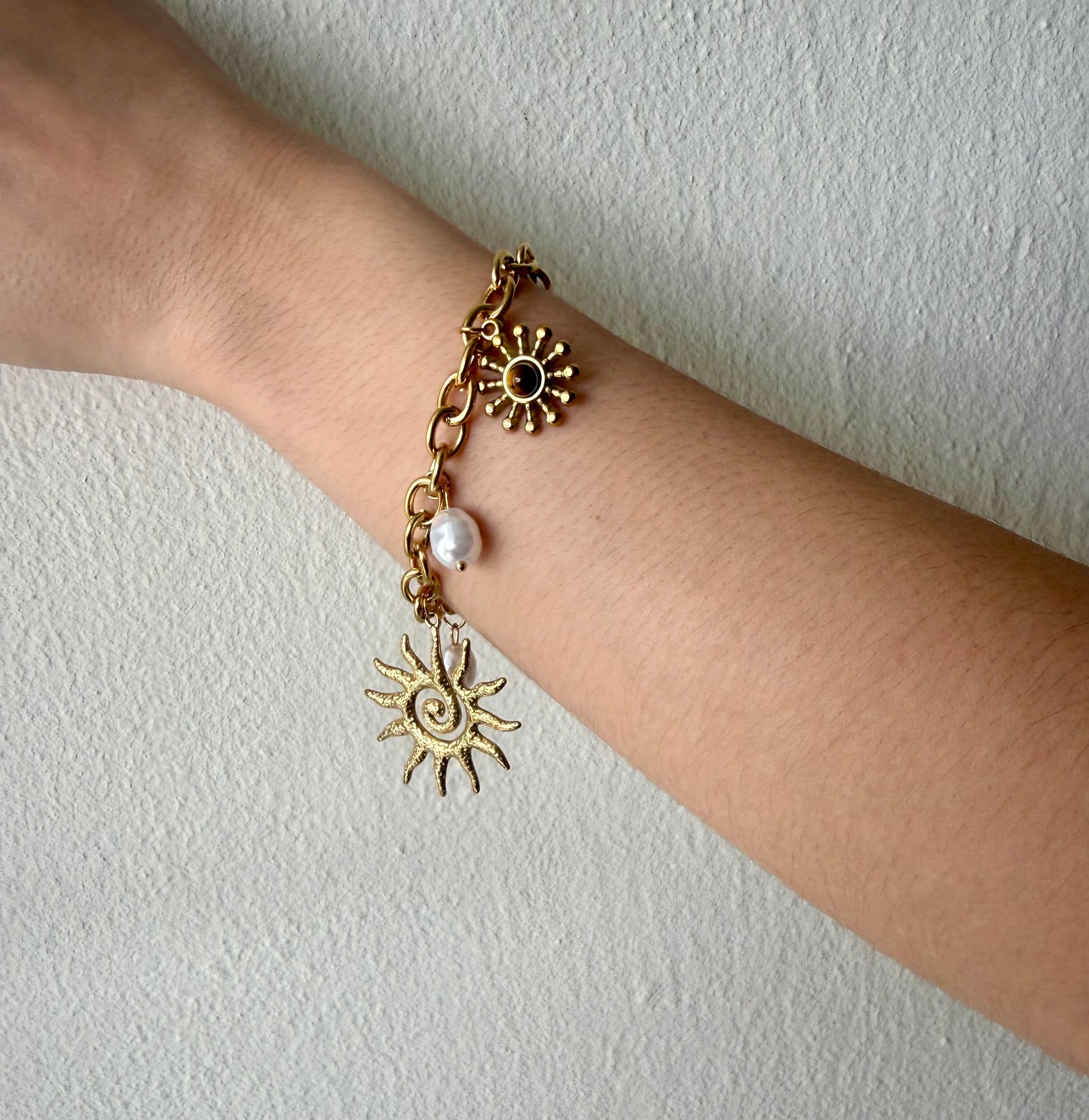Pulsera del Sol Encantado
