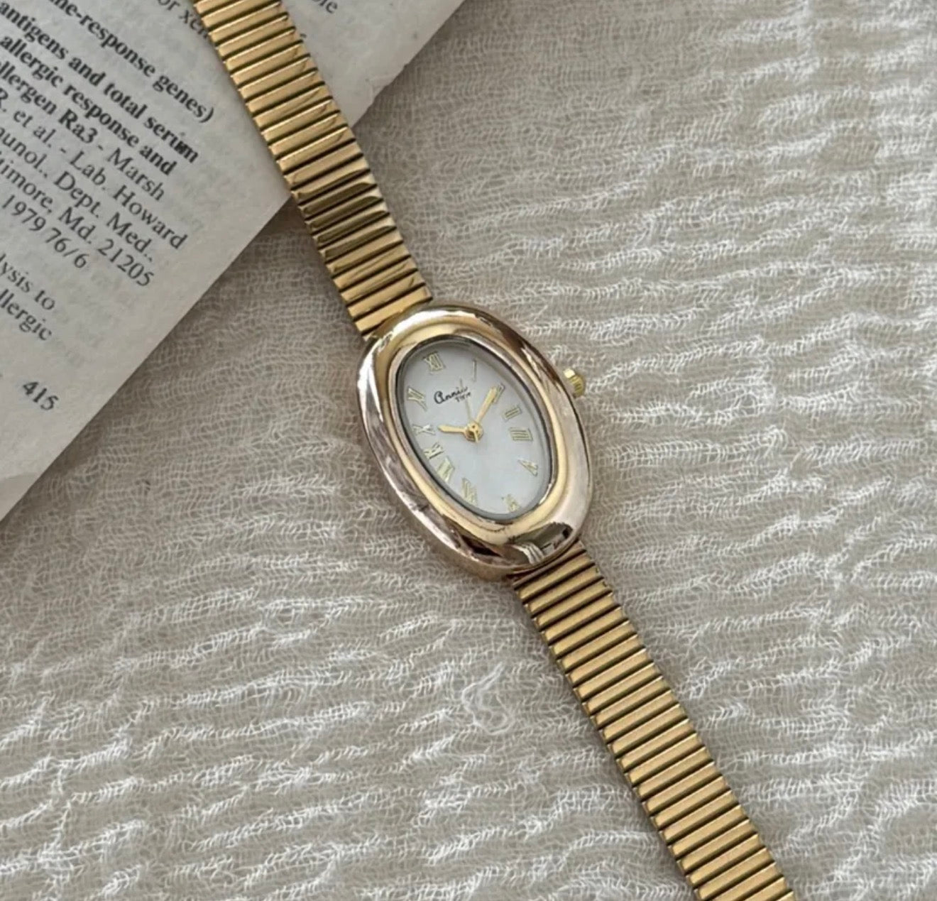 White Queen Golden Watch