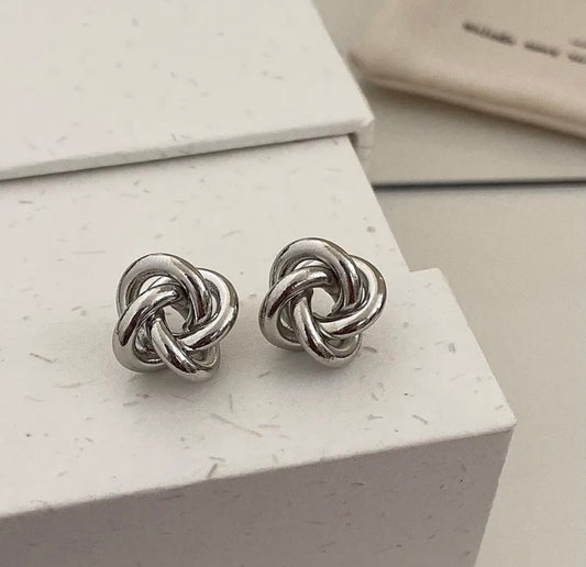 Silver Knots Earrings