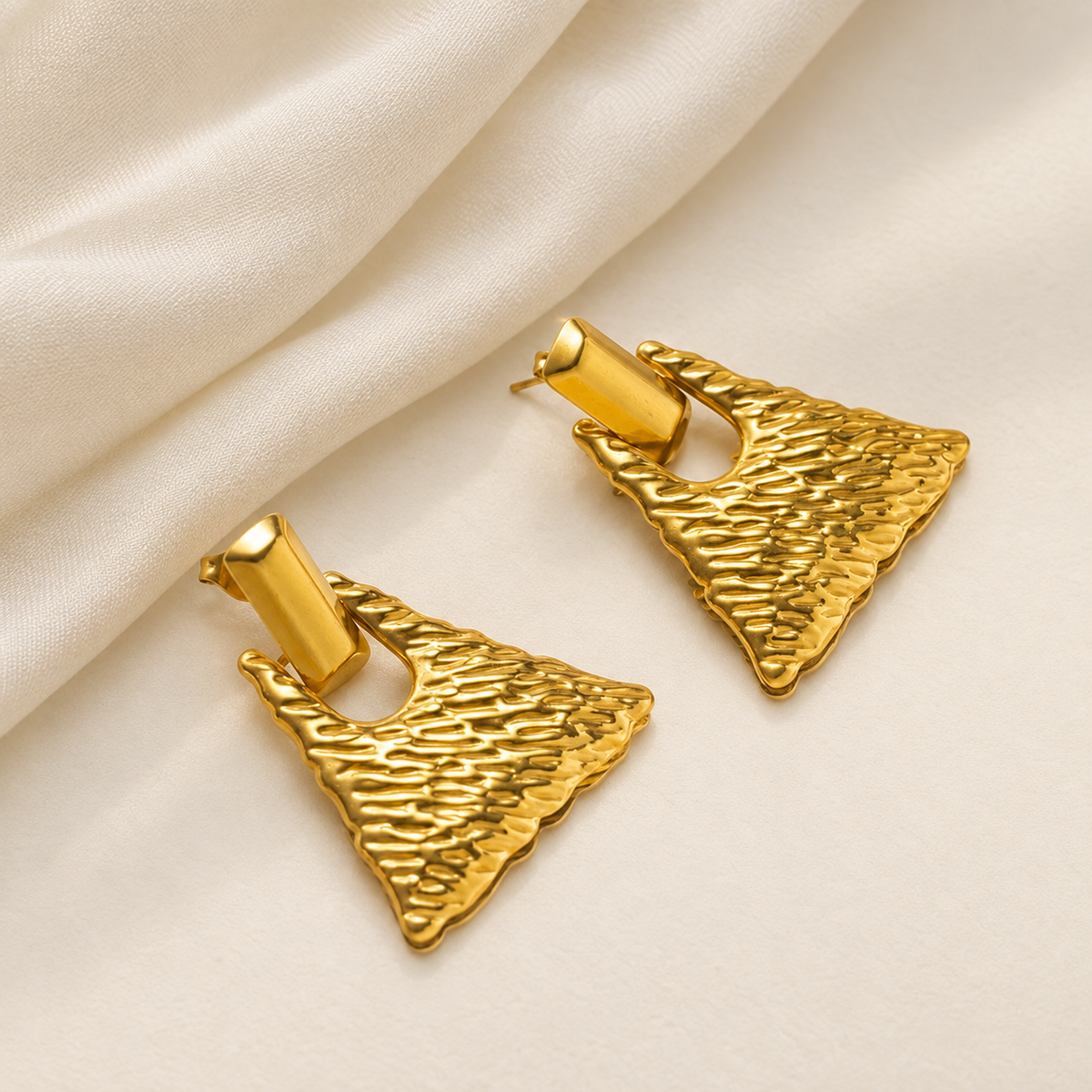 Texture Golden Earrings