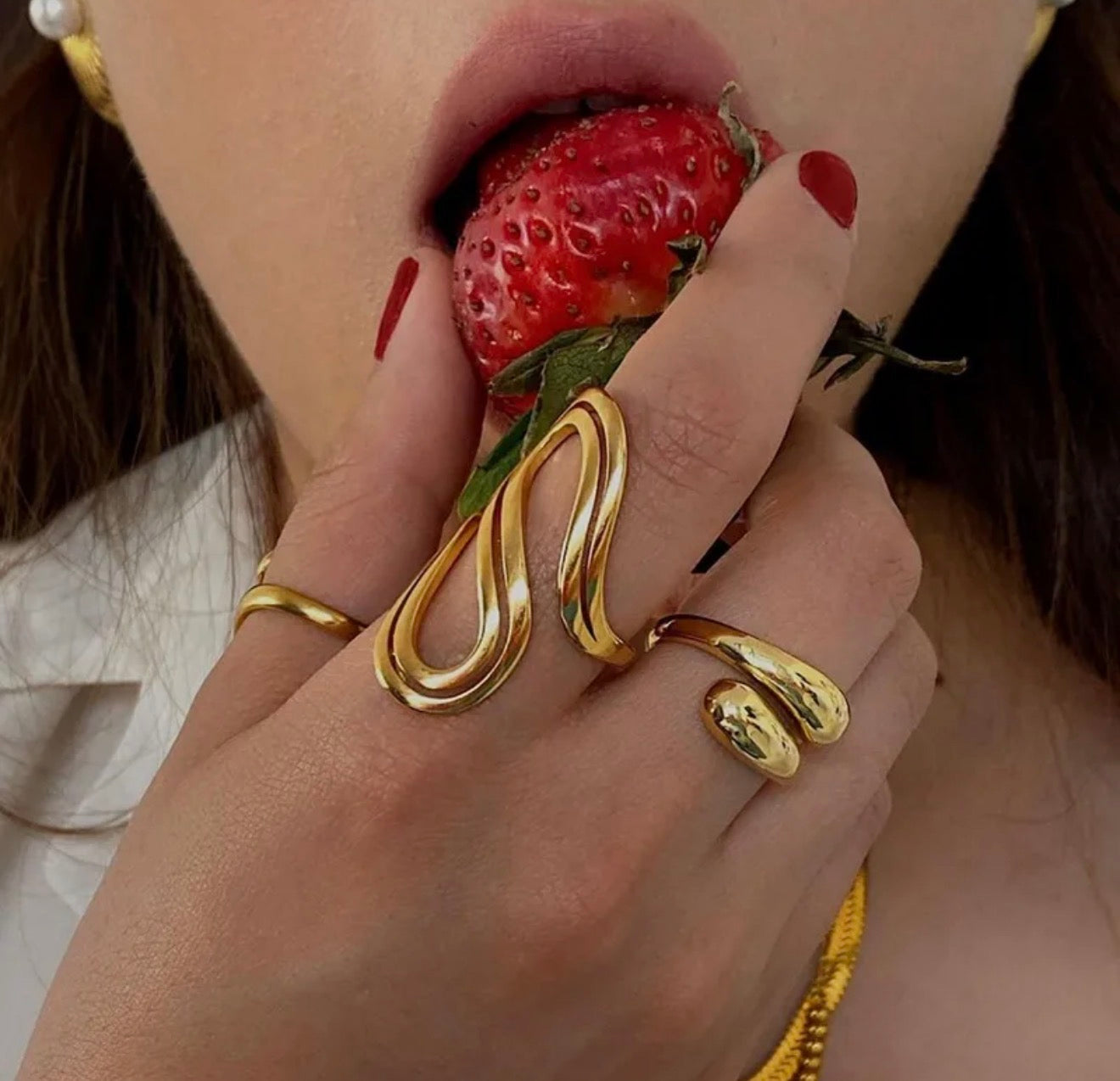 Shine Adjustable Golden Ring