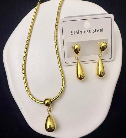 Beautiful Drop Necklace