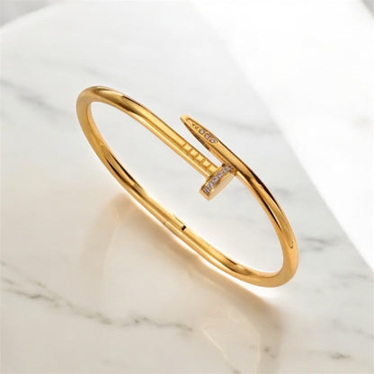Kartier Golden Bangle
