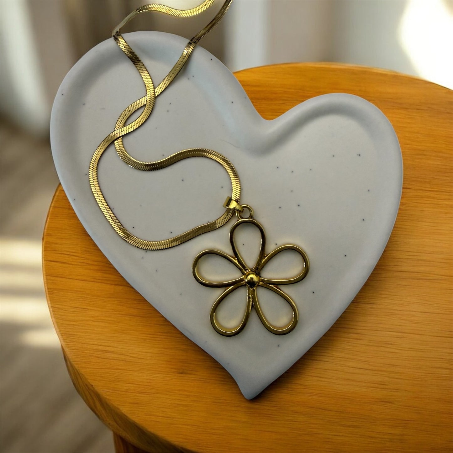 Golden Open Flower Necklace