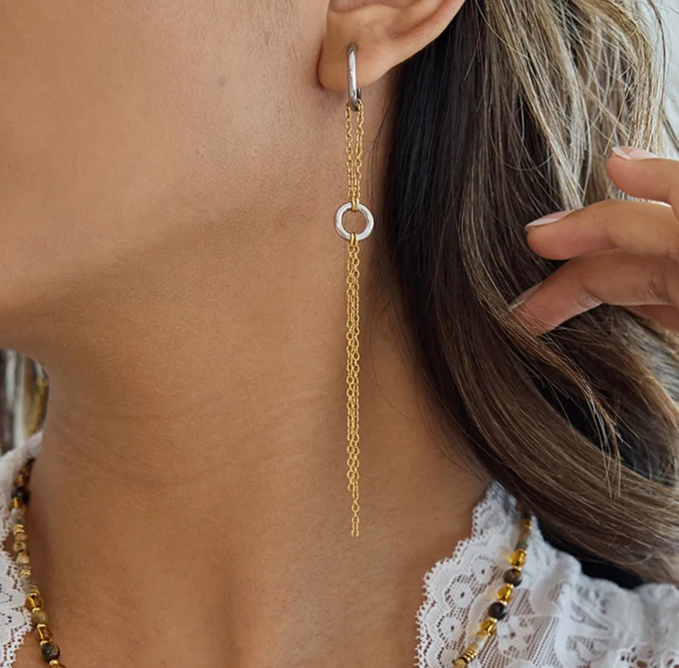 Vivi Earrings