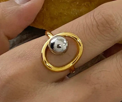 Ariana Orbit Adjustable Ring