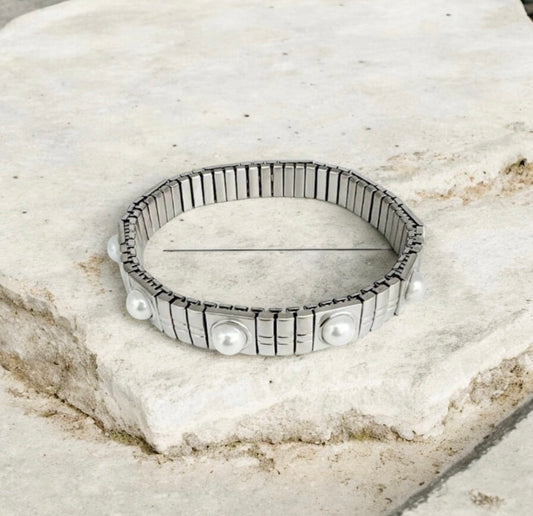 Pearl Stretch Bracelet