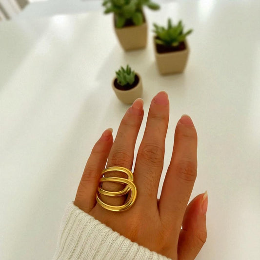 Golden Wave Ring
