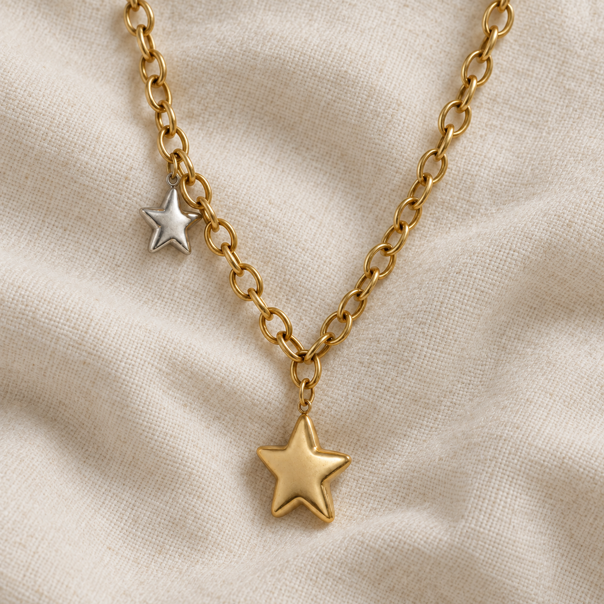 Bicolor Star ⭐️ Necklace