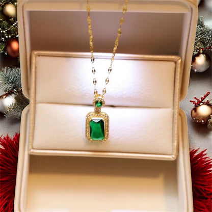 Emerald Dimond Set
