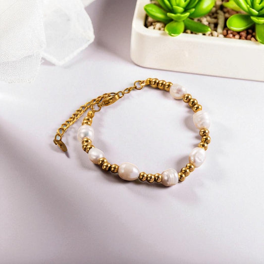 Golden Pearl bracelet